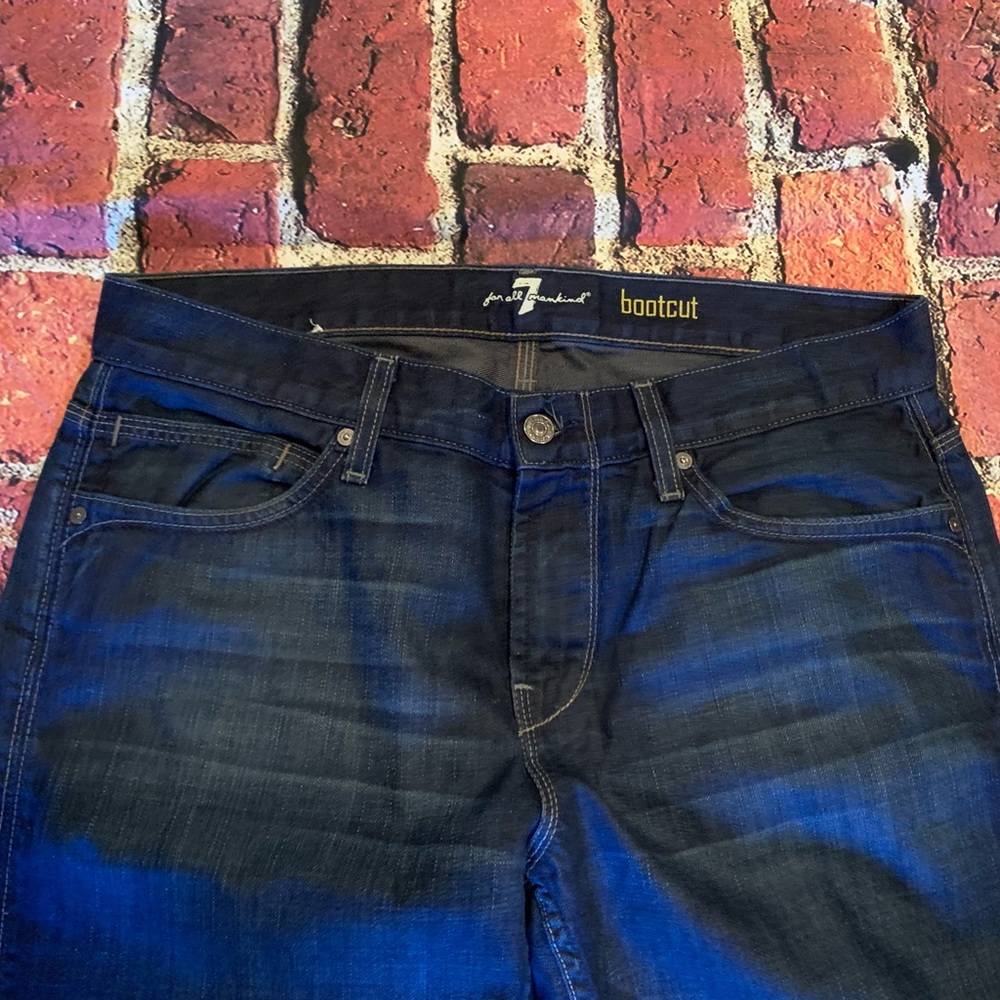 7 for all Mankind Bootcut jeans size 33
Excellent Pre-owned Condition - Picture 3 of 11